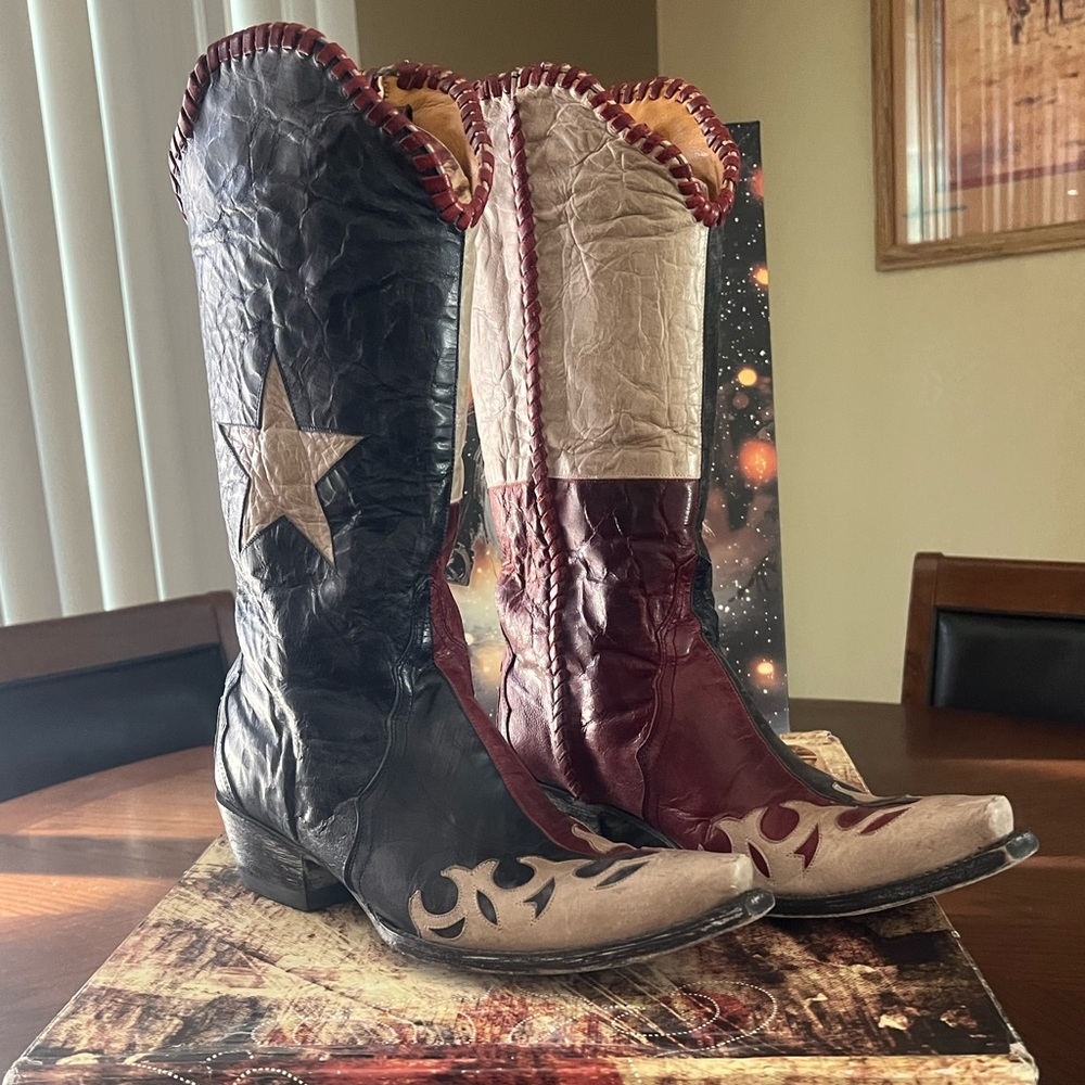 Spirit of Texas
What can I say these are the bomb!!!
Make a statement Y’all